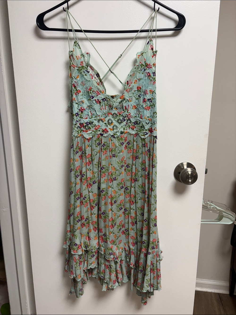 Floral Mint Green Spaghetti-Strap Casual Dress